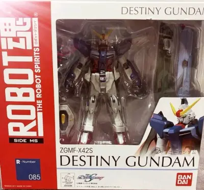 普通版本的MIA已经没有吸引力，彩透版本才是终极目标，这次能一下收齐三个彩透属实不易，成色不错，而且只是开盒，适合收藏。
全新的R魂命运国内少之又少，盒况完美，R魂全集齐目标又进一步。