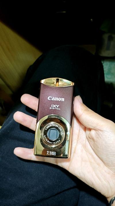 使用挖煤机到货两个ccd，一个有瑕疵，一个功能正常，使用非常方便，切眉很快，还有很多优惠券，速度也很快，海运只要20天。航空会更快一点