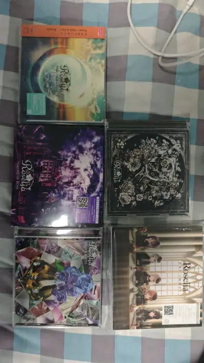 好评，打包的很用心保护的很好，内容物完好无损。第一次在挖煤姬购物，确实很方便，国内不好找的东西也能找到?。还有卖家赠送的八岐大蛇杯垫