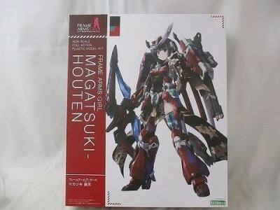 又又又下单了，这次买的是寿屋的祸月系列。此款是祸月的限定版崩天装备，盒子很大，零件不少，造型一流。包装品质还是一如既往的好，非常完美，八角尖尖。先堆积起来。