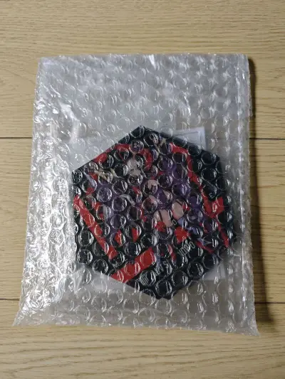 这次买的是一些寿屋特典，可以让模型更加完美生动。东西不大，选择合单是比较划算的做法。平台包装很好，物流很快，安全到手。