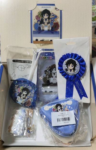 切煤好物分享！这次买到了水柱的立牌套装，可以凑成共鸣了。走的挖煤姬竹蜻蜓，没有被税的风险~整体物流速度和上次持平，正常通关后国内邮配送也很快！体验不错 