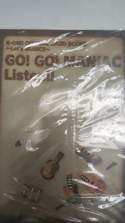 心心念的光盘套装终于收到货了，价格很香，到时候再买个放映机，氛围感直接拉满，轻音是我最喜欢的动漫，没有之一，太爱了