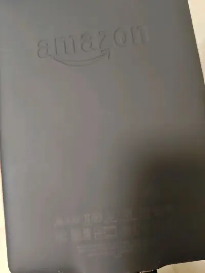 挖煤姬海淘Kindle KWP3体验远超预期！机身成色令人惊喜，几乎无划痕，屏幕完好，到手如新机。EMS物流速度快于预期，比预估提前3天送达，状态更新及时，全程无需焦虑等待。
客服响应迅速专业，物流查询时耐心跟进，问题高效解决。整体而言，商品品质、物流效率及服务态度...