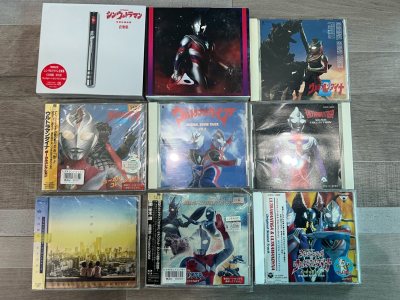 这次是在煤炉二手平台上切的奥特曼cd和dx艾克斯奥特曼卡片，任意门官方的包装非常好，第N次走ems海运也非常快，超乎我的预料，大概25天到手拆箱，非常丝滑！