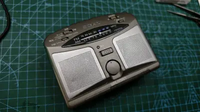 最近心血来潮想玩磁带随身听，看了看国内的还是有点贵，所以想到海淘，毕竟日本这边磁带机还是很繁华的！买了好几台索尼的，东西都描述真实！满意