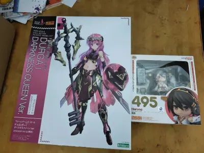 哈哈这次是日拍上买的寿屋的杜尔迦黑暗女王机娘以及gsc的舰队c粘土人，也算是难得的好价。这次依然走竹蜻蜓，享受竹蜻蜓的安逸，省去了一堆麻烦事情。到手后包装也很严实，没有破损，收到的时候都是八角尖尖。希望挖煤姬能越来越好，推荐推荐!!最后也希望我下一车的手办也能早...