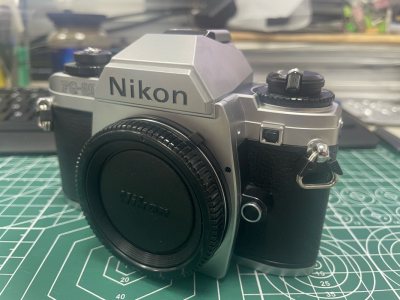 又一次在挖煤姬上买到心仪的胶片相机，成色相当不错！整个过程依然非常顺利。挖煤姬整合资源的能力非常强大，让我能够迅速找到合适的商品，发货也非常迅速，ems需要10天，并且没有被税，非常感谢挖煤姬平台。