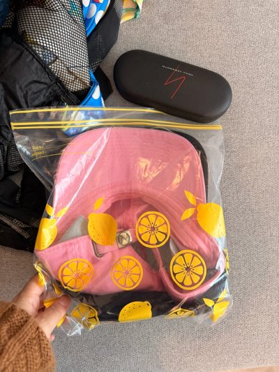 挖煤姬是一个“一站式代购平台&amp;#34;。平台本身整合日本的各大二手、直营网站和品牌，可以直接在App内选择喜欢的平台浏览、下单、支付，它帮你从国外购买并且可以选择直邮到你手上。
无脑操作，极致方便：所有页面都有翻译功能，支持微信/支付宝支付。整个购物流程和比...