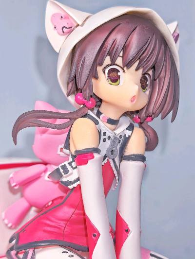 竹蜻蜓超级快！！！！下单到手不过十几天！！
到手时还半信半疑，这也太小一罐了！！同系列的星奈可大了，被收到柜子后面不好翻出来不然拍个对比
藤真拓哉老师的设计很独特，八海老师做出了不同于原画的萌感，更加肉嘟嘟的！！

而且切得很快！任意门海淘太方便了，爱用好用(੭ु´...