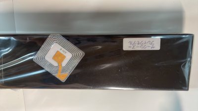 买到了一块心仪的手表，很久之前出的动漫联名款，趁着有优惠的时候买的，比原价还便宜，包装很新都舍不得拆。很快就收到了，外面包装很好，会一直支持。