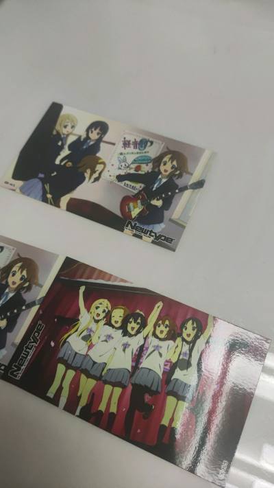 感谢买家出物，轻音收藏卡，不错，很好价，拍卖拿下的，竹蜻蜓很方便，直接一步到位，邮费也很合适，很不错