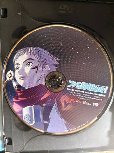 没有经历过ps2时代，现在已经晚了，但情怀无价。仿佛又穿越回二十年前。游戏机实用技术和电软精神仍在！玩家不死，只是慢慢凋零！
物流很及时，东西完好，感谢挖煤姬平台和和海对面的二手卖家。你们让z世代的我体验到90年代出生的人所享受的乐趣！