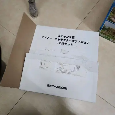 感觉这一套玩具当时一眼就相中了，特别生动可爱，是日清产品的附属品玩具。国内感觉挺贵的，挖煤姬稍微便宜了一些，外包装都在感觉挺好的。