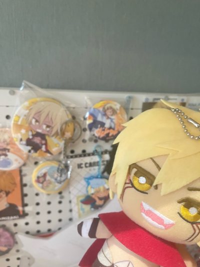 这次入手《转生史莱姆》维鲁德拉，我选择了挖煤姬+竹蜻蜓合单的组合。骏河屋上价格很友好，而且状态标注清楚，到手几乎全新。
挖煤姬自动处理合单，还会帮拆包装减重，运费省不少。我是直接在骏河屋下单，再由挖煤姬入库，合并后发竹蜻蜓专线，全程大概一个月就收到了。
包装结实，手...