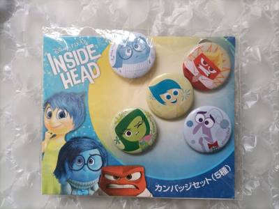 这次物流选择了ems，时效依旧很快。买了一些小周边，都是用了优惠券后购入，很好价。收到后每个成色都很好，选择了保留原包装，包裹打包很好，一次愉快的购物体验！