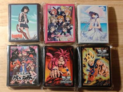 分享海淘好物 #挖煤姬 @任意门和挖煤姬 
这次又用挖煤姬海淘到不少心愿清单里的好东西，爆帅的龙珠卡套，心怡很久的Lovelive缪斯团合影，拆开瞬间心情都好了起来。卡套都很好看，品相也完美，每一张都让人心动呀。物流快得惊喜，打包也超级用心！这次购物体验非常棒，已经...