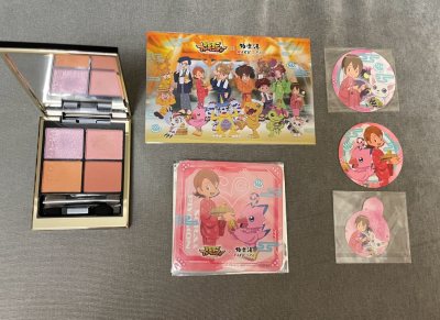 因为有买化妆品，不能走竹蜻蜓，选了可追踪小航空，从合单到送到差不多2周，还算比较快的。
挖煤姬打包还是很不错的，收到惊喜满满。