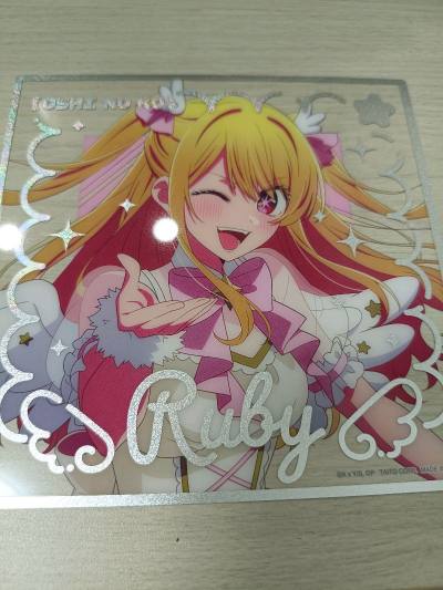 4月居然还没有分享完，4月的时候买了挺多东西的拿了点朋友圈发的，p1p2是推子的天使？一番赏透明亚克力色纸可以，现在看感觉制品工艺很厉害呢，p3是我最爱的卡比，没想到最后的那个这么大……