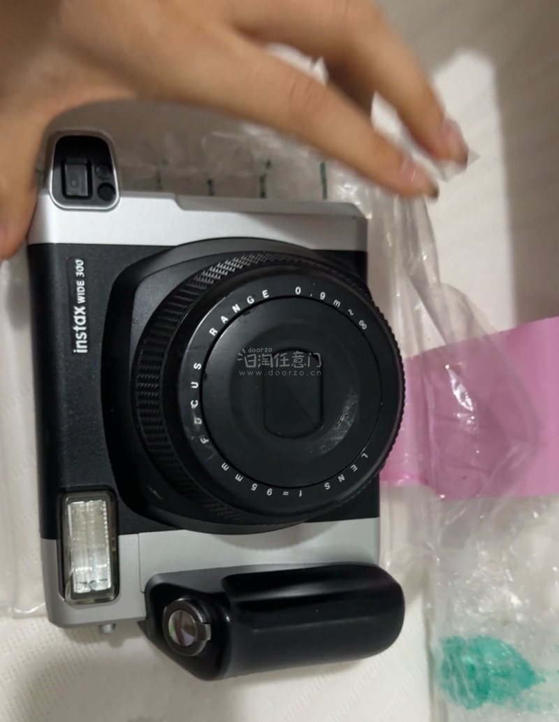 一直想入手一台富士wide300相机，但国内价格被炒得太高了！偶然被小红书姐妹种草了「挖煤姬」这个日淘中古平台，说是像挖煤一样能淘到宝贝，价格还美丽，瞬间心动！在平台逛了好久，终于锁定了这台。虽然是二手，下单时心里还是有点打鼓的，毕竟跨国购物，怕运输、怕被税、更怕货...