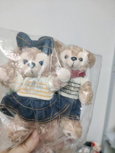 这次的达菲玫玫是成对的