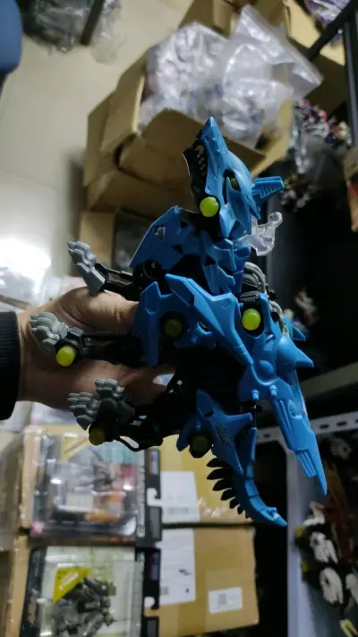 作为一个资深的手办爱好者，最近我通过挖煤姬
APP成功海淘到了超棒的好东西，迫不及待来和大家分享！不错呀。哈哈。