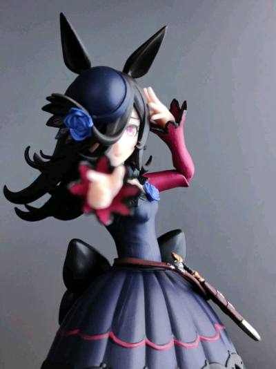 这次在煤炉购买了万代的赛马娘，价格非常美丽，还有优惠劵抵扣，把价格打下来，物流还可以走小航空路线，速度很快，大概两周多就能送到。