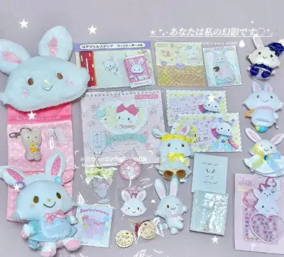 等了好一段时间终于到了这堆许愿兔周边拆开包裹直接被可爱昏过去?时效大概20天左右，包装裹得超严实周边一点没压到 已经期待下一波了