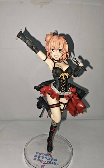 挖煤姬切任意门挖到春物团子演出造型手办，也太惊喜了！蓬松裙摆缀着亮片，甜笑眉眼还原度拉满，灵动又软萌，摆在桌面看着就治愈，不愧是我的梦中情办～