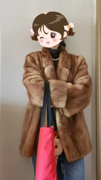 宣布为最成功的一次挖煤姬海淘！感谢煤炉自助还价功能和9折券，叠下来加手续费83折买了一件精心挑选的中古貂，入库拍照排除了虫蛀氧化等等可视问题，拿到手皮板也不硬，已经穿起来美美过冬啦！