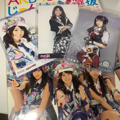 在挖煤姬购入大岛优子生写与AKB48选举公式指南书，购物体验超惊喜！商品页面描述与实物完全一致，生写无划痕、指南书无折损。下单后物流更新及时，配送速度超出预期，包装用气泡膜仔细包裹，全程无损坏。