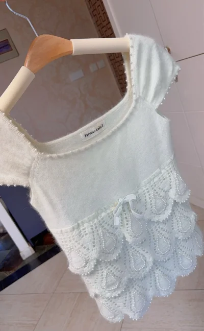 挖煤姬的出现解决了我的购物问题，以前只能看着别人的衣服羡慕，但是现在可以愉快的在挖煤姬购物了。挖煤姬下单速度也很快的，看上了什么直接下单就可以了，很方便。买了几件衣服之后，进行合单，就可以一起运回来了，买的衣服也很漂亮哦