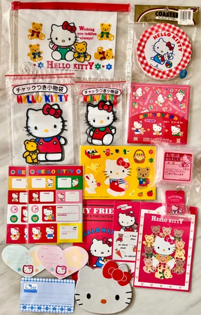 操作简单，用户体验好，APP界面简洁直观，从拍照、描述商品到定价、发货，整个流程设计得非常顺畅。“智能定价”功能可以自动帮你根据市场情况逐步降价，促进销售。安全保障（相对于线下和纯私聊交易）交易款项由平台托管，买家确认收货后，卖家才能收到钱。这在一定程度上防止了诈骗...