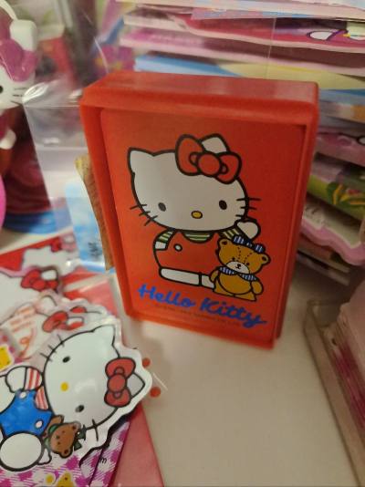 海淘是一件让人愉快的事情。三丽鸥经典永远都是大家追捧的对象。希望大家珍爱Kitty和三丽鸥的朋友。喜欢