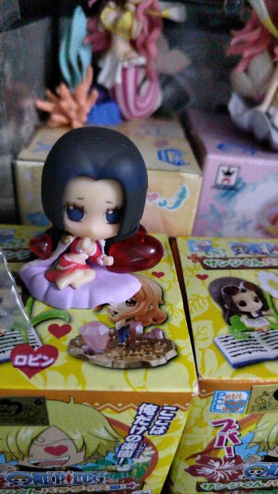 现在这种老物真的很少见了，正版的更加是少之又少，真的非常感谢任意门平台，认识这个平台之后，我的收藏就越来越多啦，而且还不需要担心商品的真伪。非常好。看看我的小女帝，多可爱，真的好小一只。哈哈。