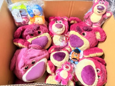 快乐海运?，这次有大毛绒，很好看[超喜欢R][超喜欢R]这一箱的IP也超多，跳跳虎，奇奇蒂蒂，小猪，汤姆…[捂嘴笑R]简直是我的高光捡漏时刻[嘻嘻R][嘻嘻R]塑料摆件完好无损，物流包装很好