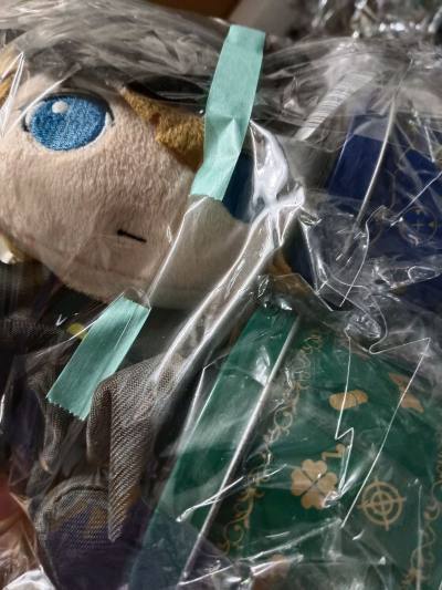 安心收到咯，很不错的购物体验，很喜欢呀，东西完全没有损坏，打包很合适，运费也便宜，会一直使用这个平台的，很喜欢