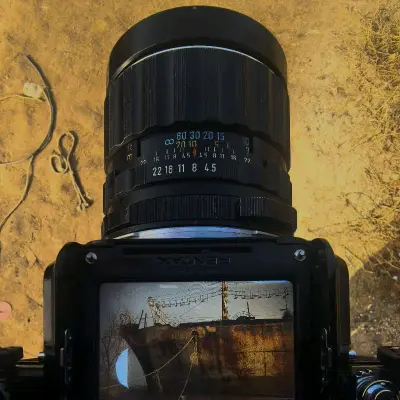 约1.6k下车，实用成色，店主自测快门卡顿，本人换新电池后功能全正常，好机器，很出片，买完这机器就迎来一波小涨，多层镀膜的太苦玛是经历时代考验的强大