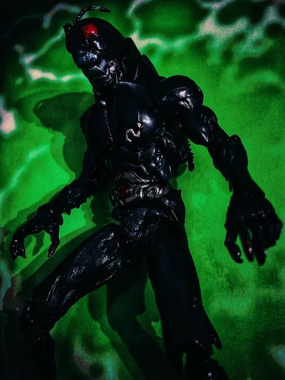 趁着日元走低，这次用挖煤姬在日拍和骏河屋切了不少旧玩具和盒蛋，合单到海运送到期间只花了三周多，包括中间补充申报信息很顺利就通过了。下单便捷，处理迅速，打包专业，系统和机制也在不断完善与优化。希望以后的日淘也还能顺顺利利的。