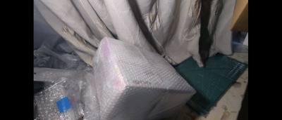 日淘任意门十二月第一单到货了，这次购买的是两个未开封的未组立的手办，呆毛的手办是是全新的雪梨纸还没拆，冲田的应该是从下面拆过，里面内封应该是未拆的，两款都是未组立的，基本涂装都有，需要自己拼装一下，一些配件需要自己上色，整体是不错的！