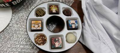 八爷联名歌帝梵巧克力