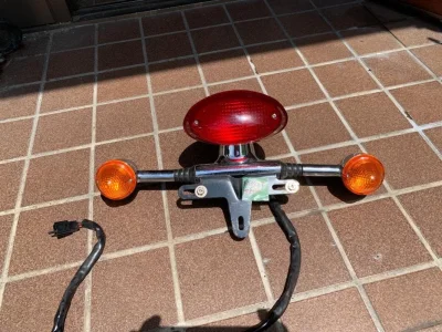 海淘凯旋原装后尾灯组成