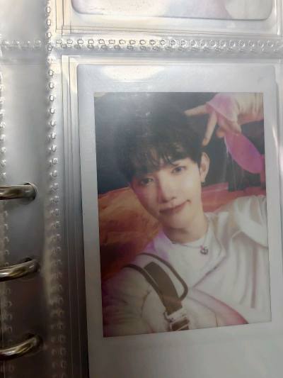 在挖煤姬蹲到了本命绝美小卡！物流包装都超用心，小卡完好无损。分享这次购物经历还轻松拿到了积分，可以直接抵扣下次消费。这种既能买到心头好又能省钱的快乐，姐妹们快冲，用积分实现小卡自由不是梦！