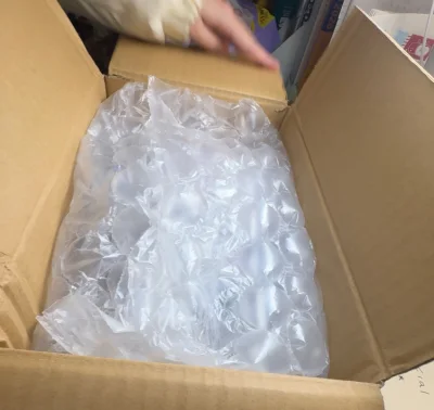 半个月不到就到达了，包装的也特别严适。
650r 5台拍立得，虽然有一台是坏的，但是还是特别划算。
下次还淘！