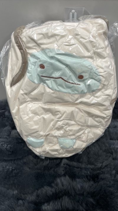 又收到了牡蛎水龙，香香软软的美丽水龙宝！！还有一直想要的烤方包水龙，～希望能收到更多心头好，水龙妈的幸福！