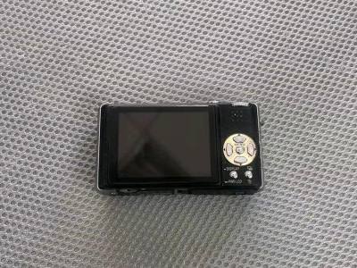 这次淘了一个松下fx9和卡西欧z600，比在国内买便宜多了，尤其是卡西欧z600，外观几乎全新，外观划痕都特别特别少，太喜欢了，还有这个松下fx9，现在国内都是450+的价格，在这里200多就买到了，实在是太赚了，我将永远呵护挖煤姬，太太太好啦