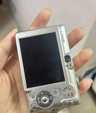 我这次购买了五台ccd，走的是海运路线，核单速度很快，收到货后包装的也很好，每一个机子外面都包了防震膜，真的很好，以后一定会继续购买的，价格比国内的便宜太多了，因为我的推荐，现在身边的同学，朋友都在用这个软件，因为真的嘎嘎好!