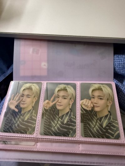 很好，无暇的来到了我身边，颜色调整的也很美丽，是很美丽的卡片，十分感谢您的售卖，包装也十分的完整，是很愉快的购物体验