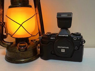 速度也很快！包装的也很好！满分！全部收到不超过10天，整体都很丝滑，第一次在这里购物体验感很好！！！拍出来的效果图如下