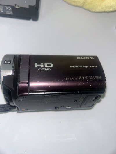 海淘软件超省心！界面简洁易上手，翻译功能秒破语言关，正品直邮物流稳，优惠多还能合单省运费，客服响应快，海淘小白也能淘到好东西